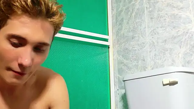 the_littleangel1 - The_littleangel1's free webcam