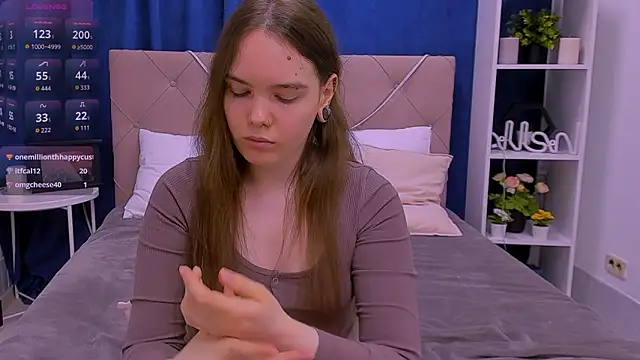 janie_jj_curvie - Janie_JJ_Curvie's free webcam