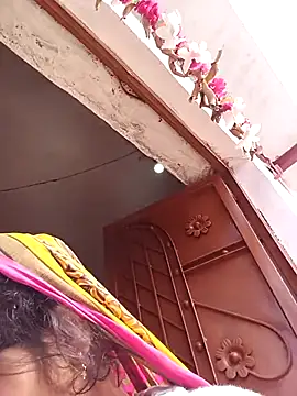 karishma_cute - Karishma_cute's free webcam