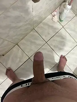 1anderson999 (M twink) - #black-hair #brazilian #hd #latin #medium #mobile #outdoor #portuguese-speaking #shaven #shower #straight #student #twinks