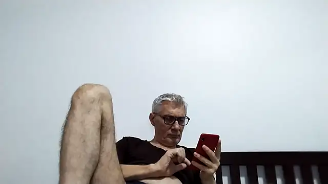 biguncuthardcock - BIGUNCUTHARDCOCK's free webcam