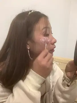 linh_sexyy - Linh_sexyy's free webcam