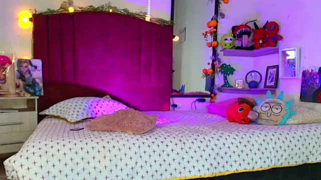 alisson_zafiro_ - Alisson_zafiro_'s free webcam - UK Sex Cams