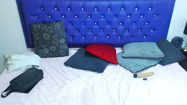 kiwii_nasty - Kiwii_nasty's free webcam - UK Sex Cams