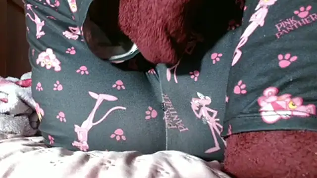 fresitasquirt24 - FresitaSquirt24's free webcam