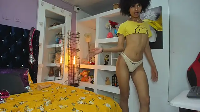 zaira_sofiaa - Zaira_sofiaa's free webcam - UK Sex Cams