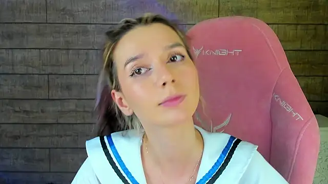 vanessavienne - VanessaVienne's free webcam