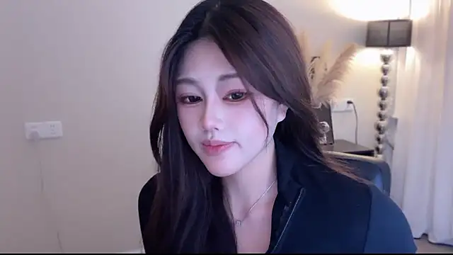 cure-uuuuuuuu - Cure-uuuuuuuu's free webcam