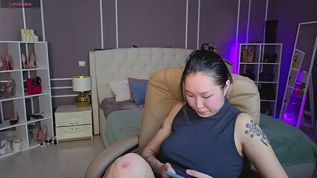 elinamotion - ElinaMotion's free webcam