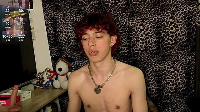 otter_starr (M twink) - pre ucm