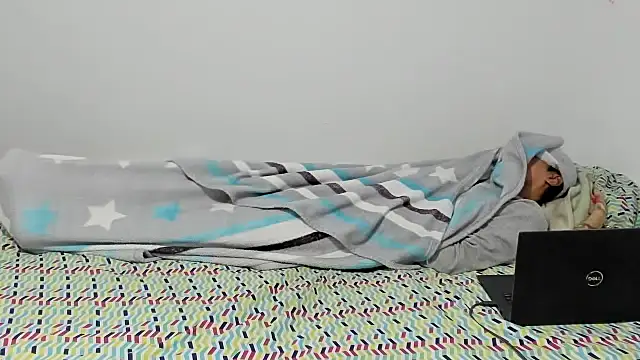 jupiter_333 - Jupiter_333's free webcam