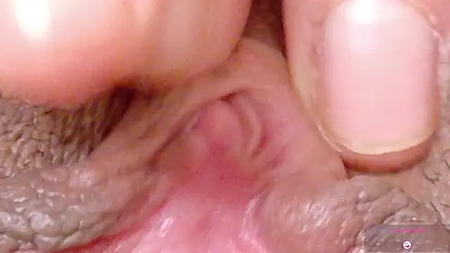 alu_ryu (Ask my age) - fuck pussy with diildo