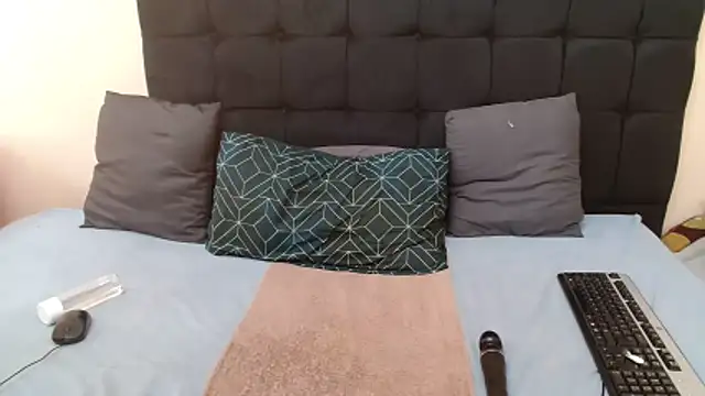 caramelbootty - CaramelBootty's free webcam