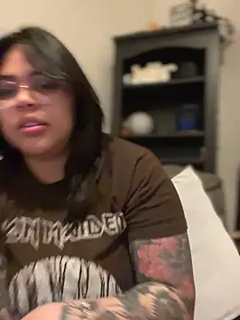 miacanela_xo - Miacanela_xo's free webcam - UK Sex Cams