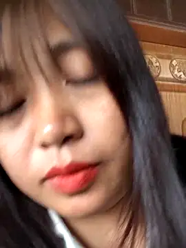 miumiu_sexy2x - Miumiu_sexy2x's free webcam - UK Sex Cams