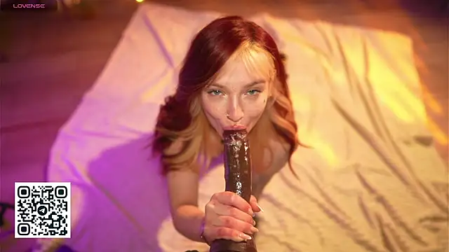 vse_sukki - Vse_sukki's free webcam - UK Sex Cams