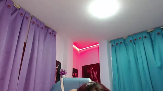 abi-jones - Abi-Jones's free webcam