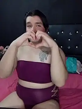 kaissydoll - Kaissydoll's free webcam - UK Sex Cams