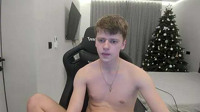 bonekoambalabu Live Webcam on Stripchat