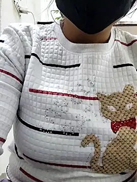 Webcam Model (illay_love)  is live.Free join now!