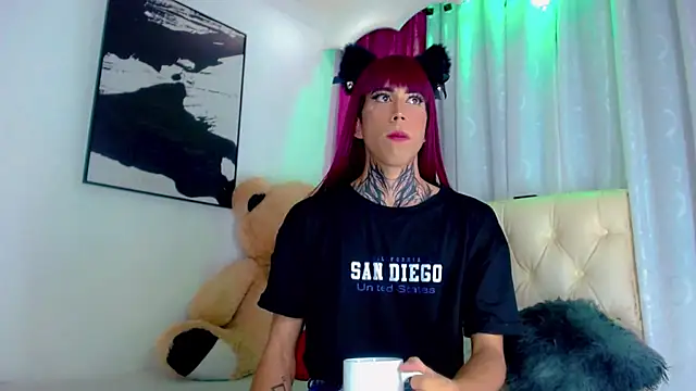 Julia_Bulette1 Live Webcam on Stripchat