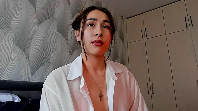 bambiii_bby - Bambiii_bby's free webcam