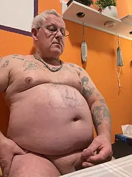 smaili1513 (M grandpa) - Ich muss meine Rente aufbessern