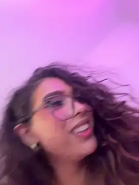 Samantha_Bernard... Live Webcam on Stripchat