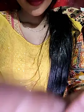 Webcam Model (Eshwari_Chopra)  is live.Free join now!