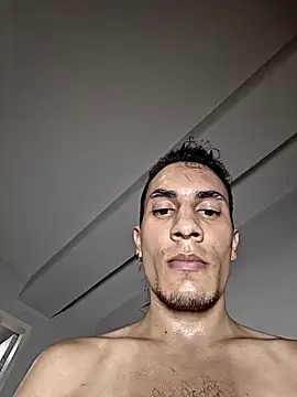 divinityros Live Webcam on Stripchat