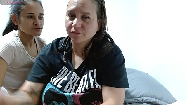 ketty_riley - Ketty_Riley's free webcam - UK Sex Cams