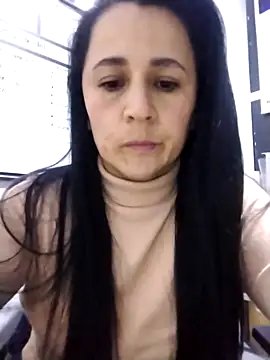 Webcam Model (Sex_Annie)  is live.Free join now!