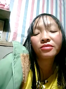 minkine022 - Minkine022's free webcam