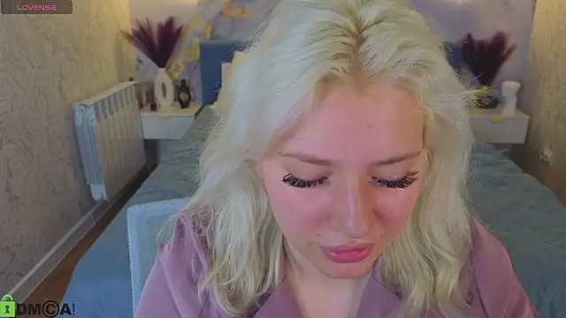 kate_krose - Kate_Krose's free webcam