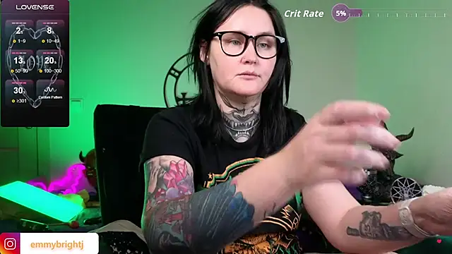 emmybrightj_ - Emmybrightj_'s free webcam