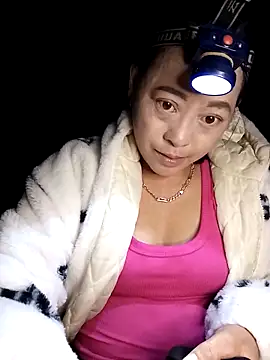 minnakutew20 - Minnakutew20's free webcam