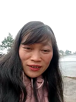 siusiu-00 - Siusiu-00's free webcam