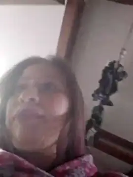 laracaliente - LaraCaliente's free webcam