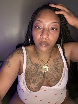 egyptian_reign - Egyptian_reign's free webcam