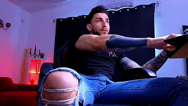 mightyaaron66 (M young) - 𖤐🔥 parTy Time ,House parTy  !  💨𖤐