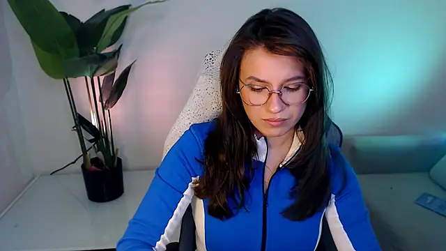 m_sensual - M_Sensual's free webcam