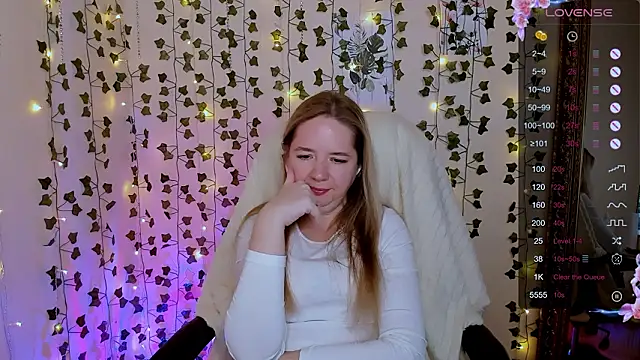 evaa_grey - Evaa_Grey's free webcam