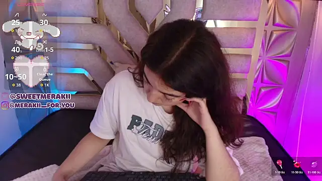 meraki_fraise - Meraki_fraise's free webcam