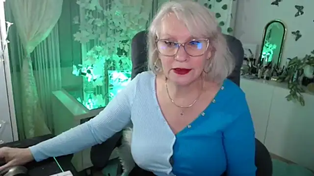 ghertrude52 - Ghertrude52's free webcam - UK Sex Cams