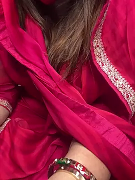 roasted_peanut - Roasted_peanut's free webcam