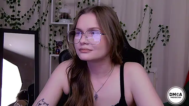 kate_mermaid - Kate_mermaid's free webcam