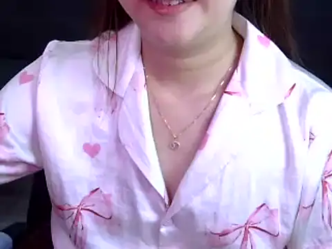 bee_2k - Bee_2k's free webcam