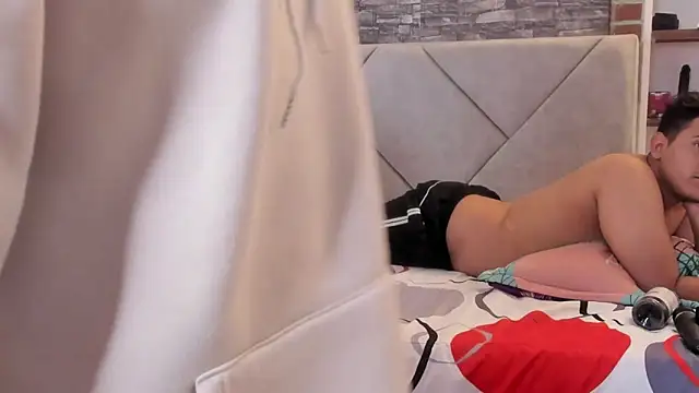 sexxyy_couple_ - Sexxyy_Couple_'s free webcam