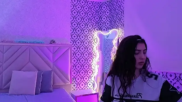 ixchel_tay - Ixchel_tay's free webcam