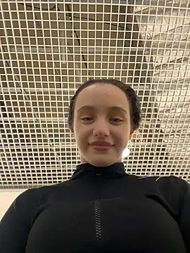 miatee - MiaTee's free webcam - UK Sex Cams